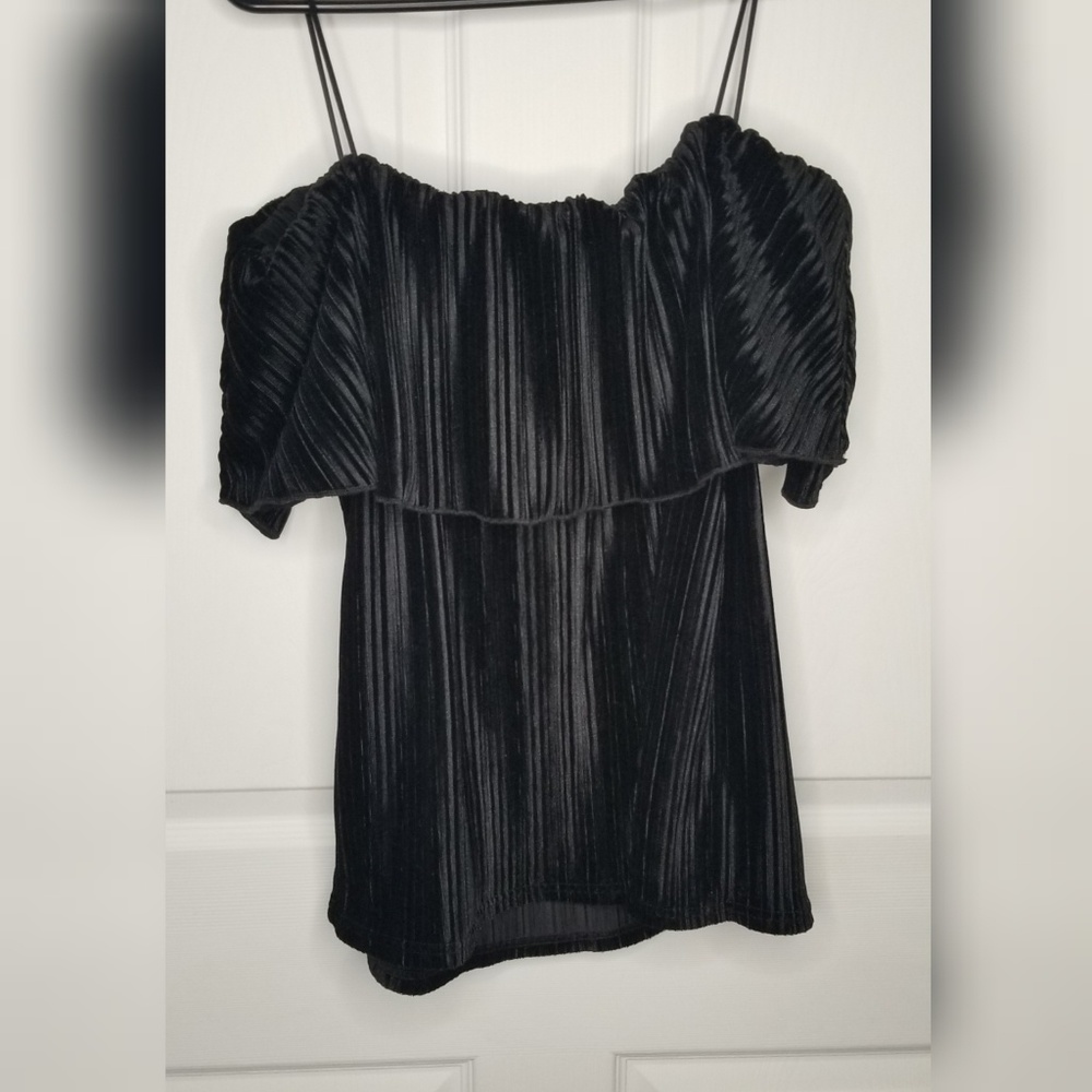 Sanctuary Velvet off shoulder shirt